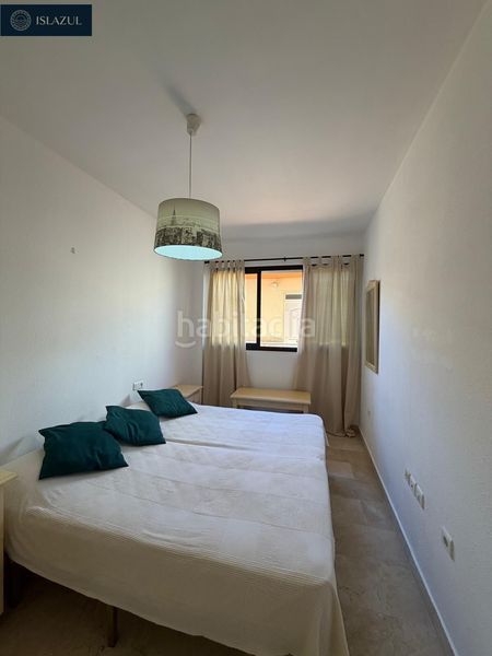Foto 555a75cc-08f2-44cc-9fa7-293880d58bb6. Duplex avec parking piscine dans Islantilla golf Islantilla