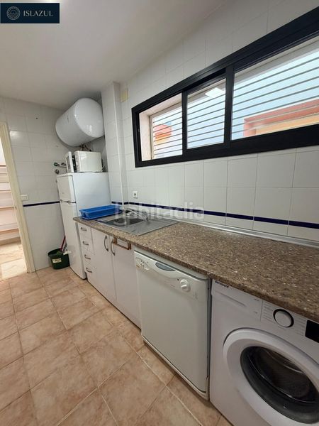 Foto 7b0cb5ef-4232-4ffe-97f7-c8285c78fd9d. Duplex avec parking piscine dans Islantilla golf Islantilla