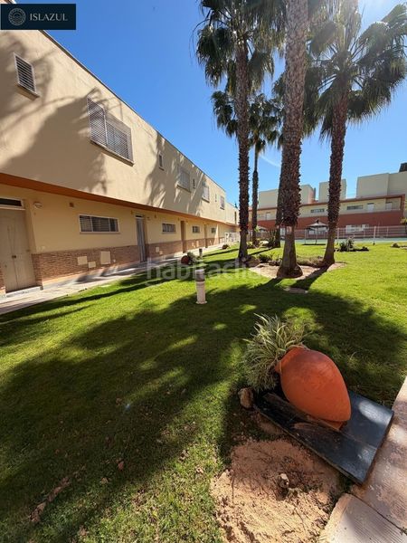 Foto 8f921a35-2279-4c07-8bab-9360d368bdb5. Duplex avec parking piscine dans Islantilla golf Islantilla