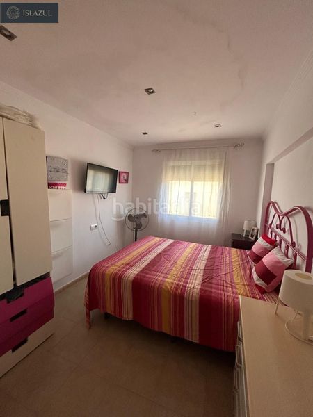 Foto af7fa7d9-dabf-49b4-bfb7-b4b3006d3e25. Pis amb aparcament a Isla Cristina