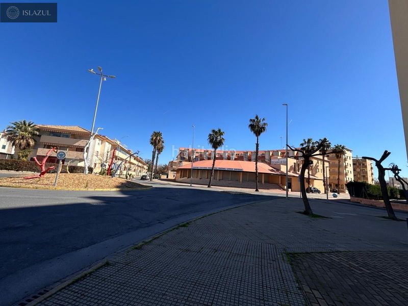 Foto e70febd1-68b1-4f8d-8d3c-5de55a4073a5. Pis amb aparcament a Isla Cristina