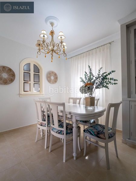 Foto 43e46fa7-31a8-4204-b293-f3ea64bf3694. Xalet amb calefacció aparcament piscina a Islantilla golf Islantilla