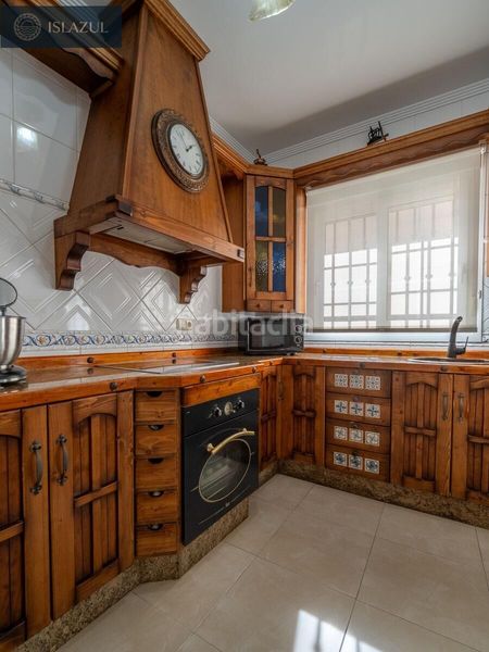 Foto c36b3903-8cac-4206-881e-0d3ede3bfcf2. Xalet amb calefacció aparcament piscina a Islantilla golf Islantilla