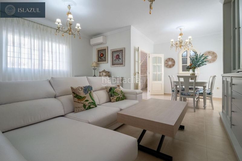 Foto f4623911-46be-487f-a3f8-5458ee50659f. Xalet amb calefacció aparcament piscina a Islantilla golf Islantilla