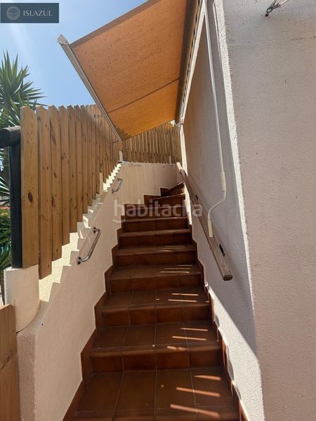 Foto f22f61da-580e-42f7-aa82-f3dbfe3e857f. Casa aparellada amb calefacció aparcament piscina a Islantilla