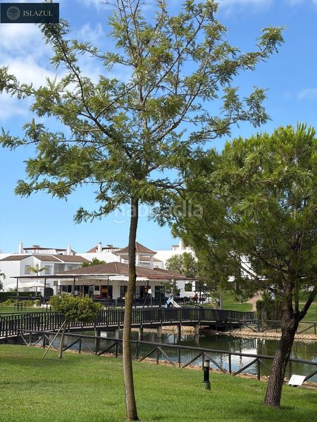 Foto 7209001c-03d1-4b34-a798-5d8c22cecc34. Àtic a avenida avenida deporte a Islantilla golf Islantilla