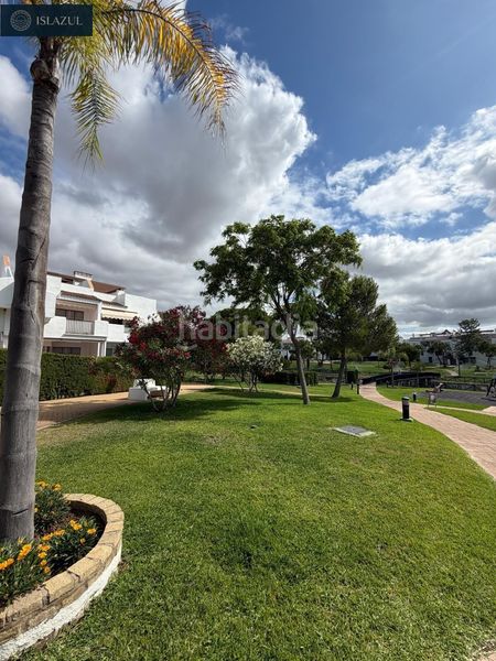 Foto b9162c1d-4900-42c5-83b0-1eec02a5d8cb. Àtic a avenida avenida deporte a Islantilla golf Islantilla