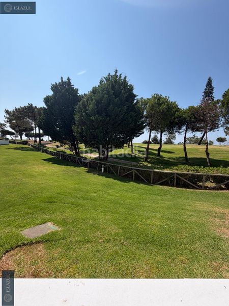 Foto b5697786-9fb5-41a9-b5e5-cdf5a0296af2. Casa adossada amb calefacció aparcament piscina a Islantilla