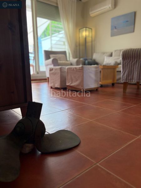 Foto f1843322-8a4d-4d1e-bbe2-e81720eeff70. Casa adossada amb calefacció aparcament piscina a Islantilla