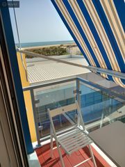 Rent Apartment in Isla Cristina. Apartamento de dos dormitorios con vistas al mar. parking