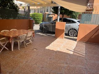 Location Maison jumelée à Isla Cristina. Adosado de 3 dormitorios  solo alquiler temporada