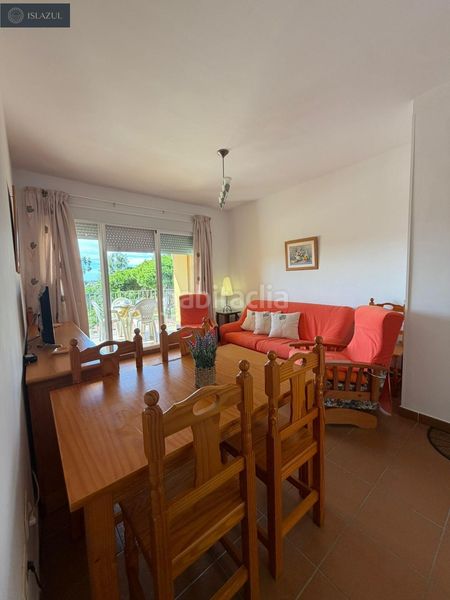 Foto 112bcc62-a0d2-4893-8638-1eb7f21326bd. Apartament amb aparcament piscina a Islantilla golf Islantilla