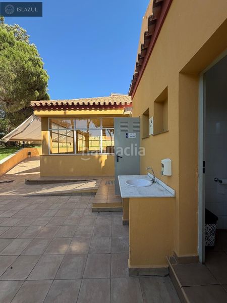 Foto c34ee0b0-427d-4552-87d0-d94f980ca582. Apartament amb aparcament piscina a Islantilla golf Islantilla