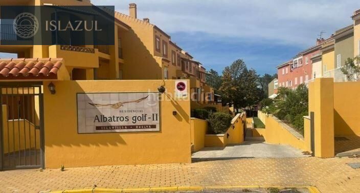 Foto e66a2a64-de9e-453c-86fc-ef5c2ce98345. Apartament amb aparcament piscina a Islantilla golf Islantilla