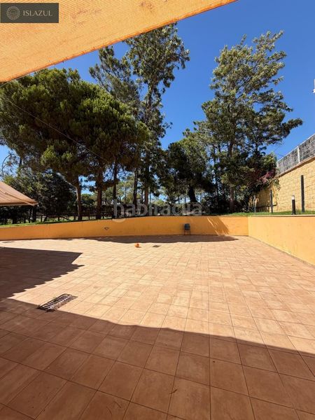 Foto efc91952-d439-422a-b47b-4294a26fca1b. Apartament amb aparcament piscina a Islantilla golf Islantilla