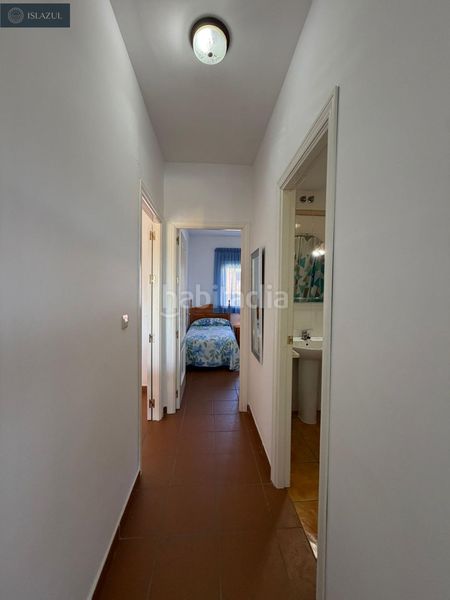 Foto f5c95980-e9a9-4bbf-b097-aba50322fe58. Apartament amb aparcament piscina a Islantilla golf Islantilla