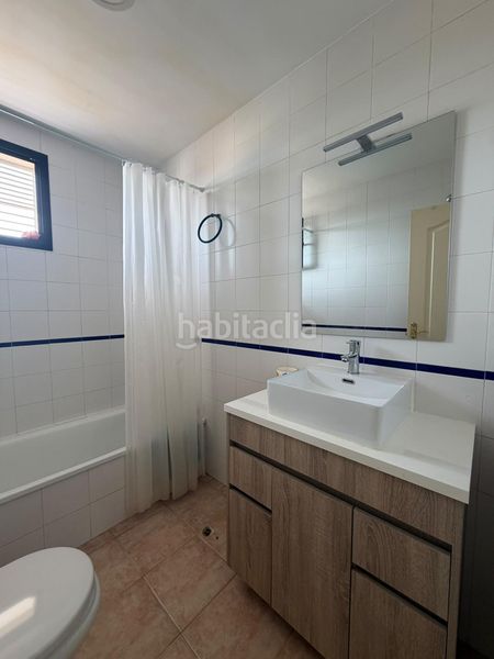 Foto b7426568-b14b-4797-913f-dd0421498df9. Duplex avec chauffage parking piscine dans Islantilla golf Islantilla
