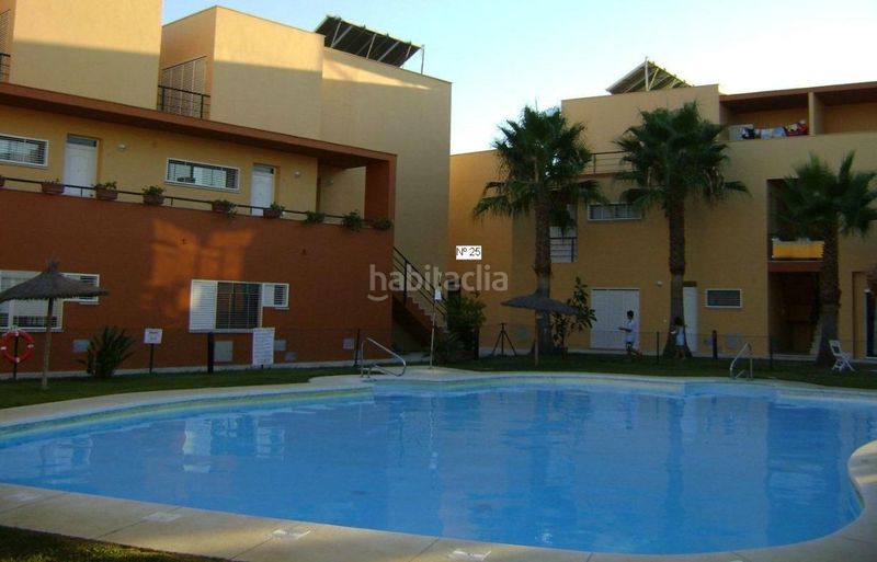 Foto d94251c7-31bb-4fda-a950-ee0c52372662. Duplex avec chauffage parking piscine dans Islantilla golf Islantilla