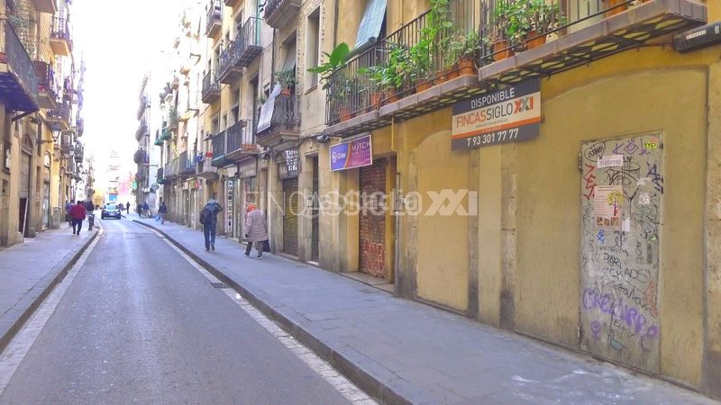 Foto 4dc1e2d9-c712-4c17-ae6b-8488c388a708. Local comercial a Raval Barcelona
