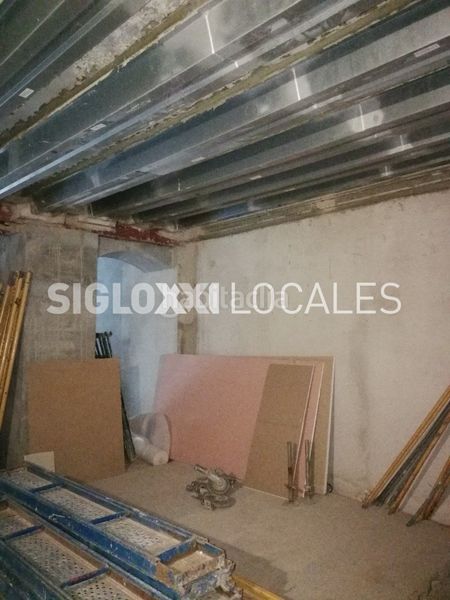 Foto b188114d-e69c-4d8b-9480-cf0a95be696f. Local comercial a Raval Barcelona