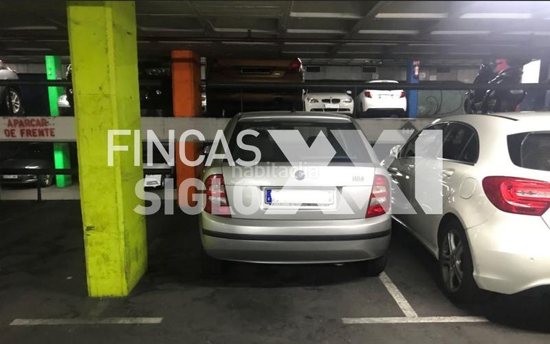 Foto 43164fd9-2bab-486e-b558-a34da9fb97c1. Parking coche en L´Antiga Esquerra de l´Eixample Barcelona
