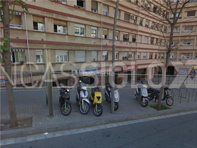 Foto a7ba5056-7c7d-4d85-ab0a-1d0c34db6a35. Local comercial en Guinardó Barcelona