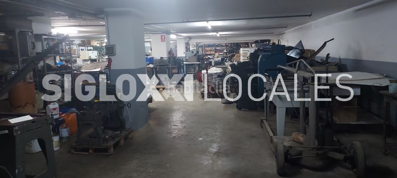 Foto 77637266-16c3-474b-9e17-3304831adbb0. Local comercial a Sant Antoni Barcelona