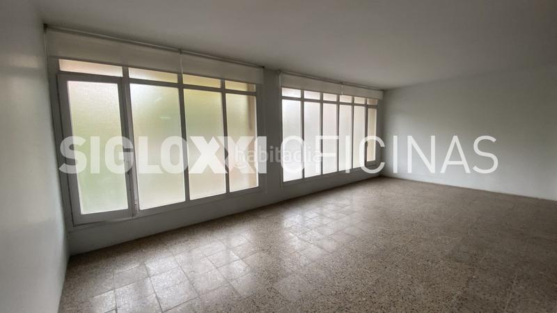 Foto dc7bcfab-edc0-48b5-8b02-84bf955e9c9c. Location bureau dans Santa Eulàlia Hospitalet de Llobregat (L´)