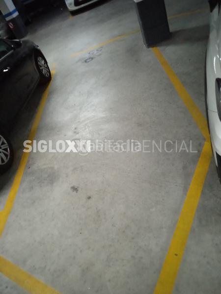 Foto f2f3b3fa-f5f3-4f3f-a929-1aa7c1561d68. Location parking voiture dans El Parc i la Llacuna del Poblenou Barcelona