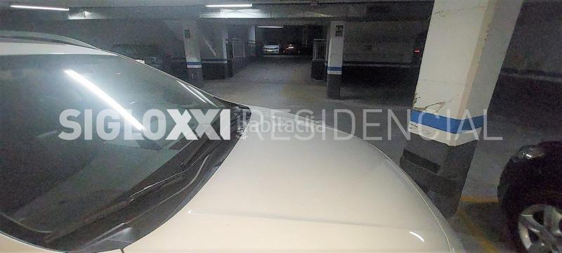 Foto c47b4647-ad36-47b9-bb2a-3914c8d3f5cc. Affitto posto auto in El Parc i la Llacuna del Poblenou Barcelona