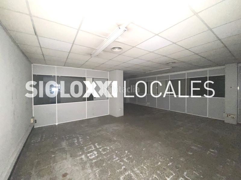 Foto 626fafef-70aa-4e03-b4ce-f54ab8dda6e8. Local comercial a Centre Esplugues de Llobregat