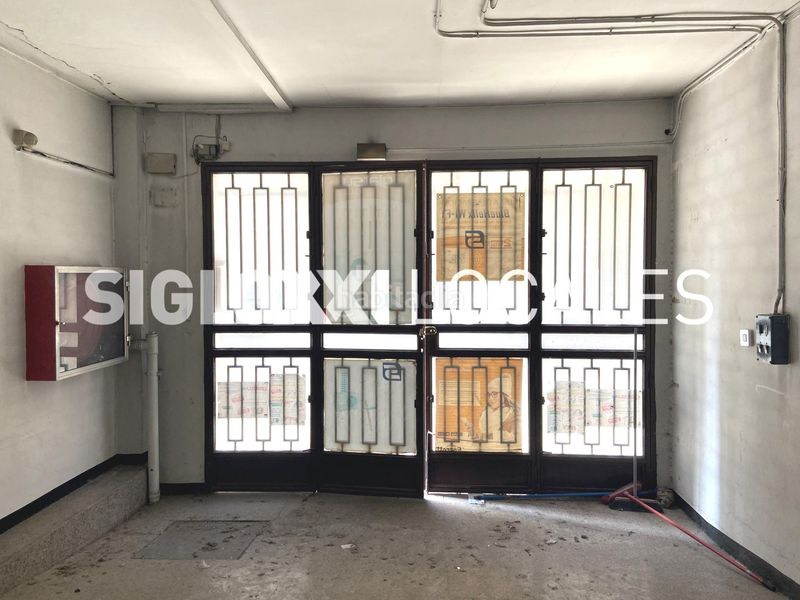 Foto f829ea1e-02a5-4d80-8241-3f6d36c4436a. Local comercial a Centre Esplugues de Llobregat