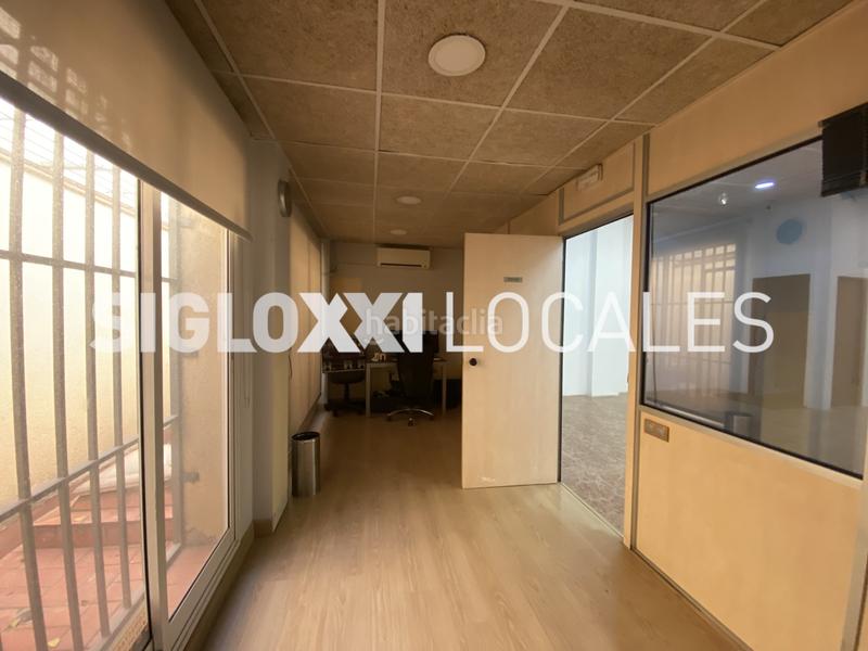 Foto f1e7dc6b-65dd-4dfc-9479-9f74891303b9. Local comercial en Prosperitat Barcelona