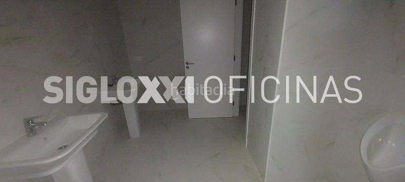 Foto 67584862-e8de-425e-8716-a874ee8dc088. Miete büro mit parking in El Gall Esplugues de Llobregat