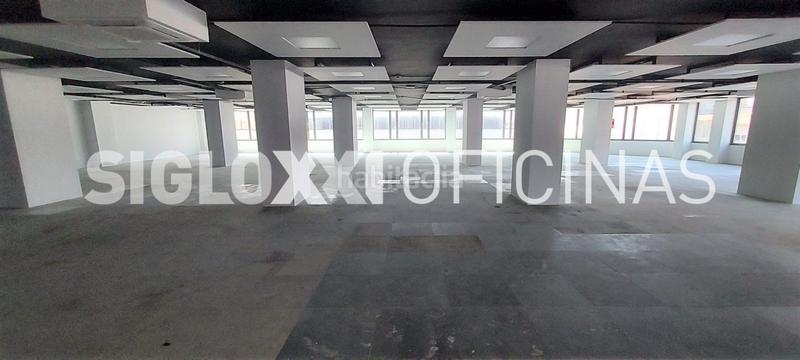 Foto 10f70891-53cc-447a-aaf7-387631ad340f. Rent office space with parking in El Gall Esplugues de Llobregat