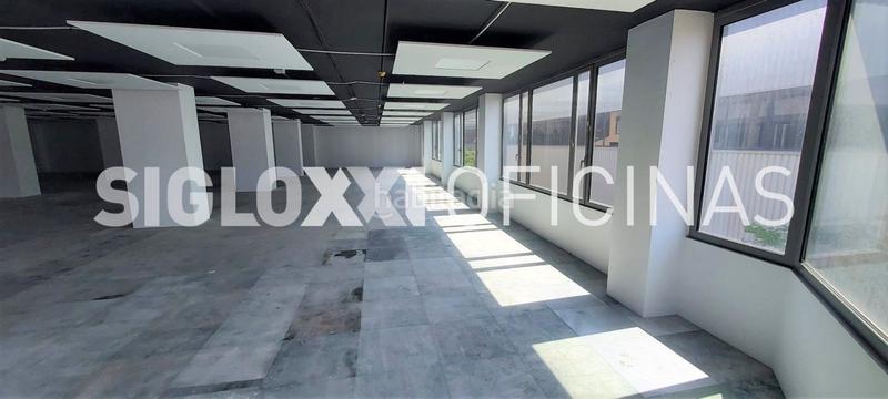 Foto e4e01b87-b8d9-4a6c-9523-f21861667a87. Rent office space with parking in El Gall Esplugues de Llobregat