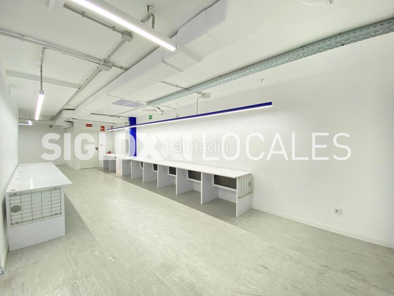 Foto 66f2ff66-14a5-4740-8bfd-178821fb294c. Lloguer local comercial a Sagrada Família Barcelona