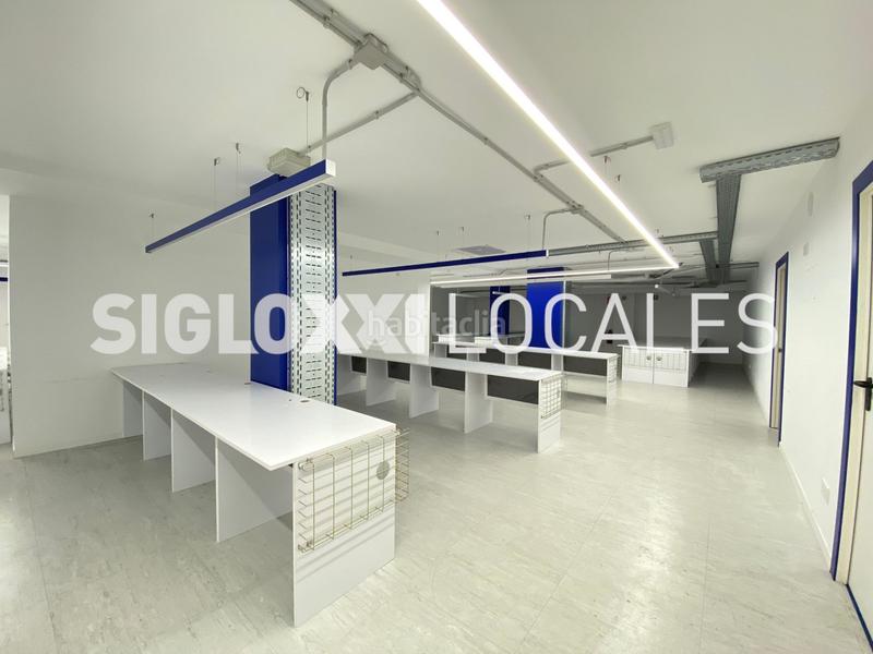 Foto 6c46b6bf-4b5f-4d86-a949-116b6775e995. Lloguer local comercial a Sagrada Família Barcelona