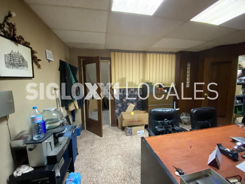 Foto 1b20e13b-2a7e-42ac-9430-445be2e952b8. Business premise in Horta Barcelona