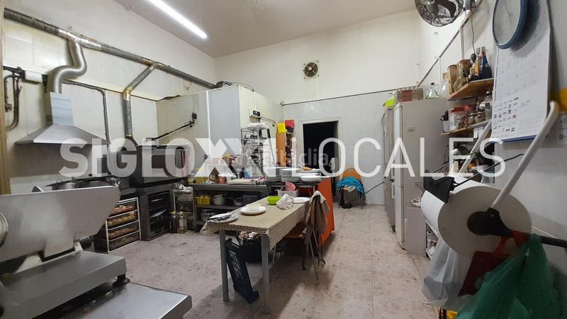 Foto de731eb9-0fcc-4a52-9ca7-cdade1b4c055. Traspaso local comercial en Vila de Gràcia Barcelona