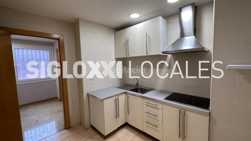 Foto 1b31a9c9-25d1-44ff-ba28-ce1cf46f3338. Local comercial en La Nova Esquerra de l´Eixample Barcelona