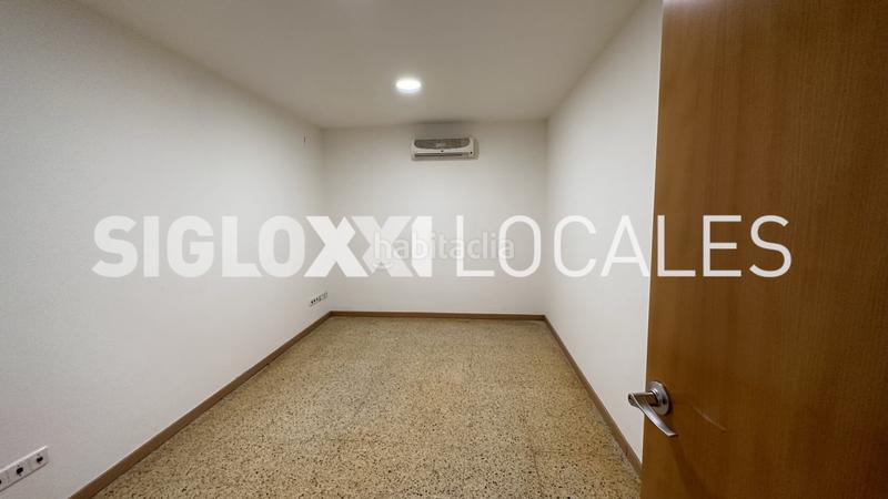 Foto cb7522b3-4213-4648-aafe-ead44262046a. Local comercial en La Nova Esquerra de l´Eixample Barcelona