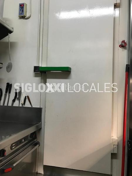 Foto f8320fc3-5319-4a2c-b967-6e199b5cb996. Transfer business premise in Dreta de l´Eixample Barcelona