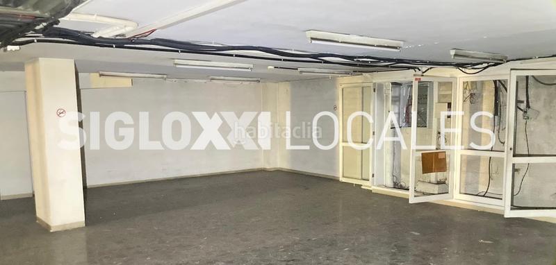 Foto 10f097b8-711f-4aae-bc82-d3584d1f6700. Local comercial en L´Antiga Esquerra de l´Eixample Barcelona