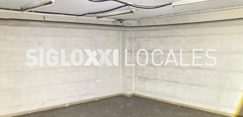 Foto fbc763c4-9772-4743-9bed-3e8a13c05e36. Local comercial en L´Antiga Esquerra de l´Eixample Barcelona