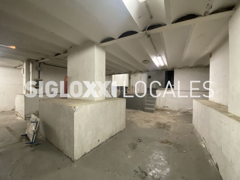 Foto 8c5a89c4-9798-4ac2-8567-6e75210a11d4. Local comercial a Carmel Barcelona