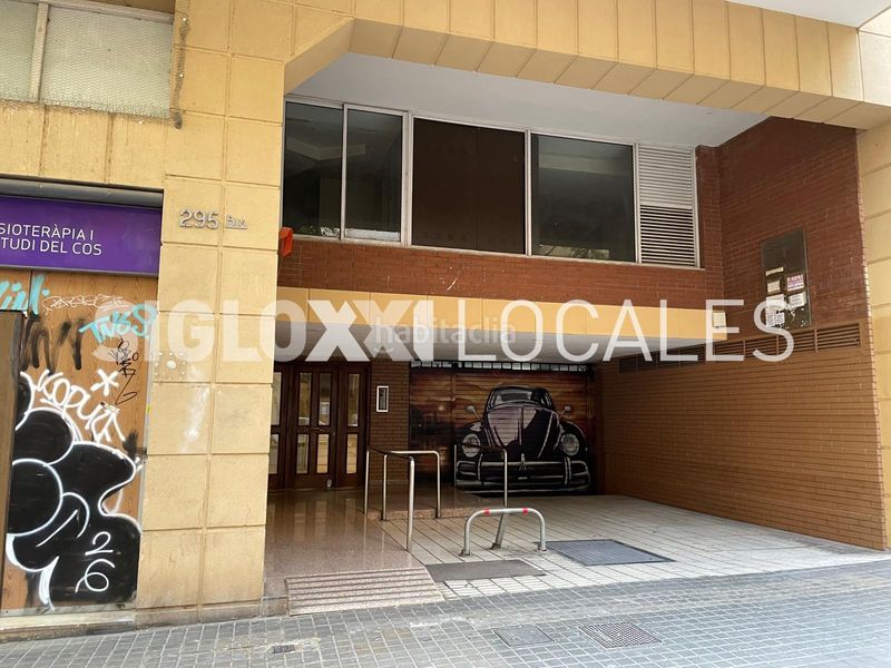 Foto ab369a91-c4ab-4428-800d-cca6fdbd5975. Local comercial a El Camp d´en Grassot i Gràcia Nova Barcelona