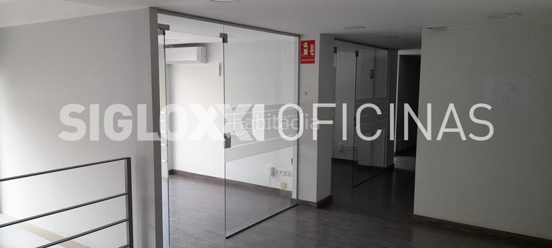 Foto 329f83b5-5de9-4702-b011-b76089376673. Miete büro in Fort Pienc Barcelona