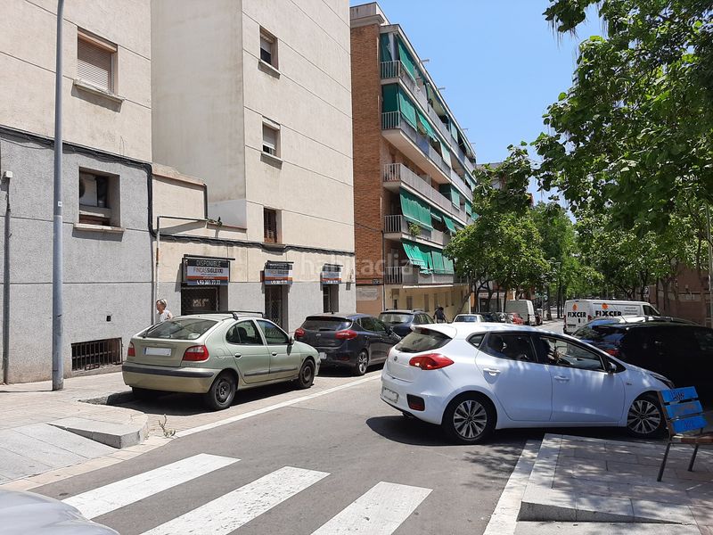 Foto 05019c94-41e0-4e5a-8132-4410443e3874. Local comercial a Porta Barcelona