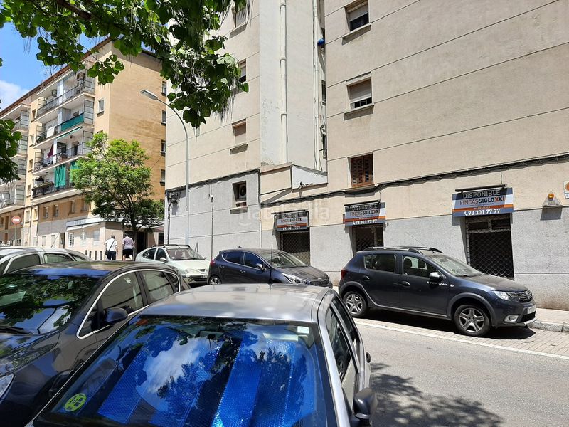 Foto 070f61ea-a9eb-41e7-a62d-808c24fa1d07. Local comercial a Porta Barcelona